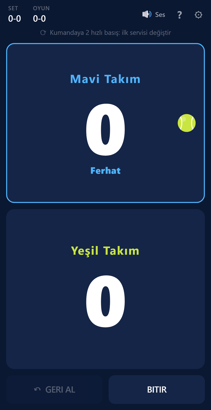 Skor ekranı: Mavi Takım ve Yeşil Takım puanları, servis göstergesi